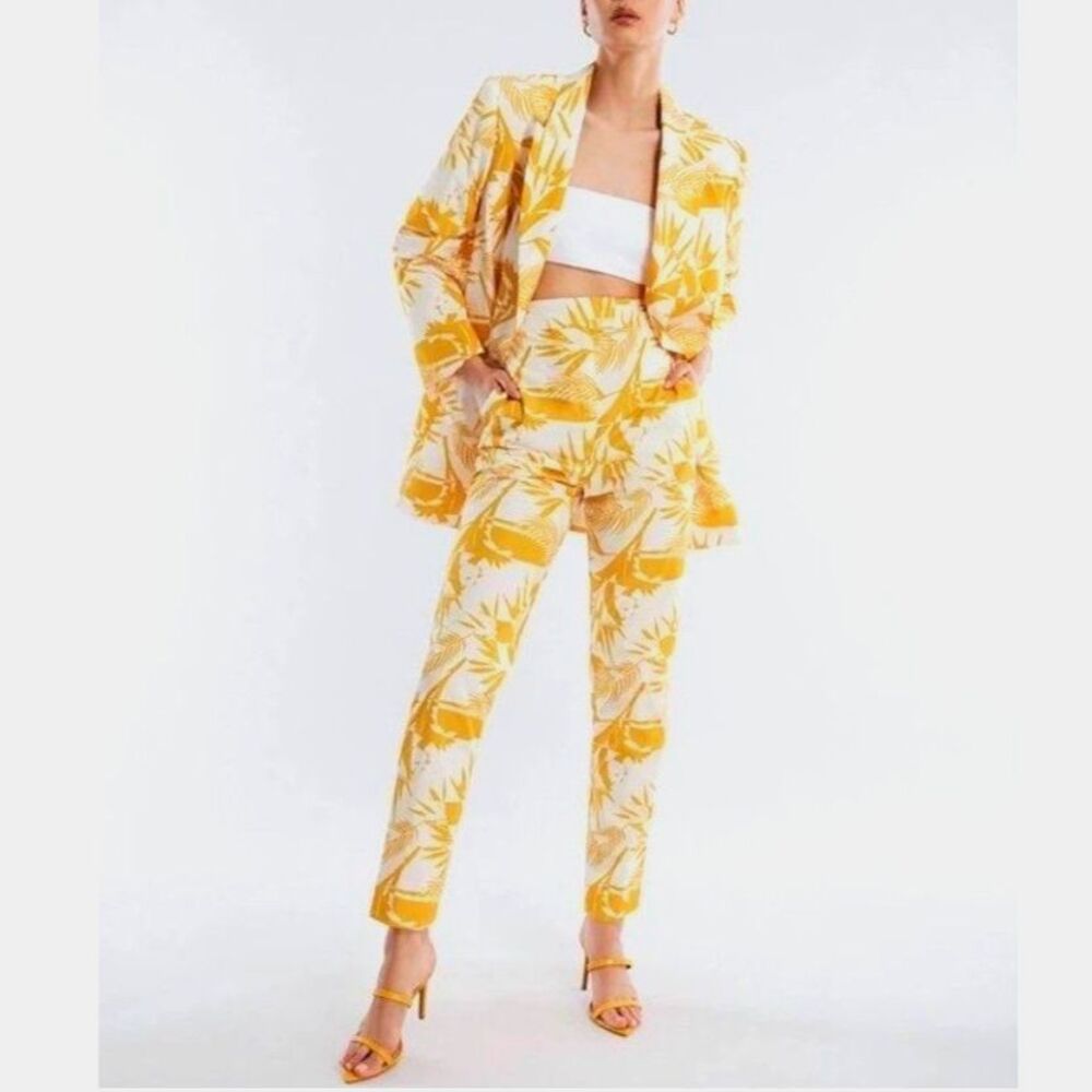 BCBGMAXAZRIA Madison Taffeta Slim Trouser NWT Women Sz 6 Toasted Mustard